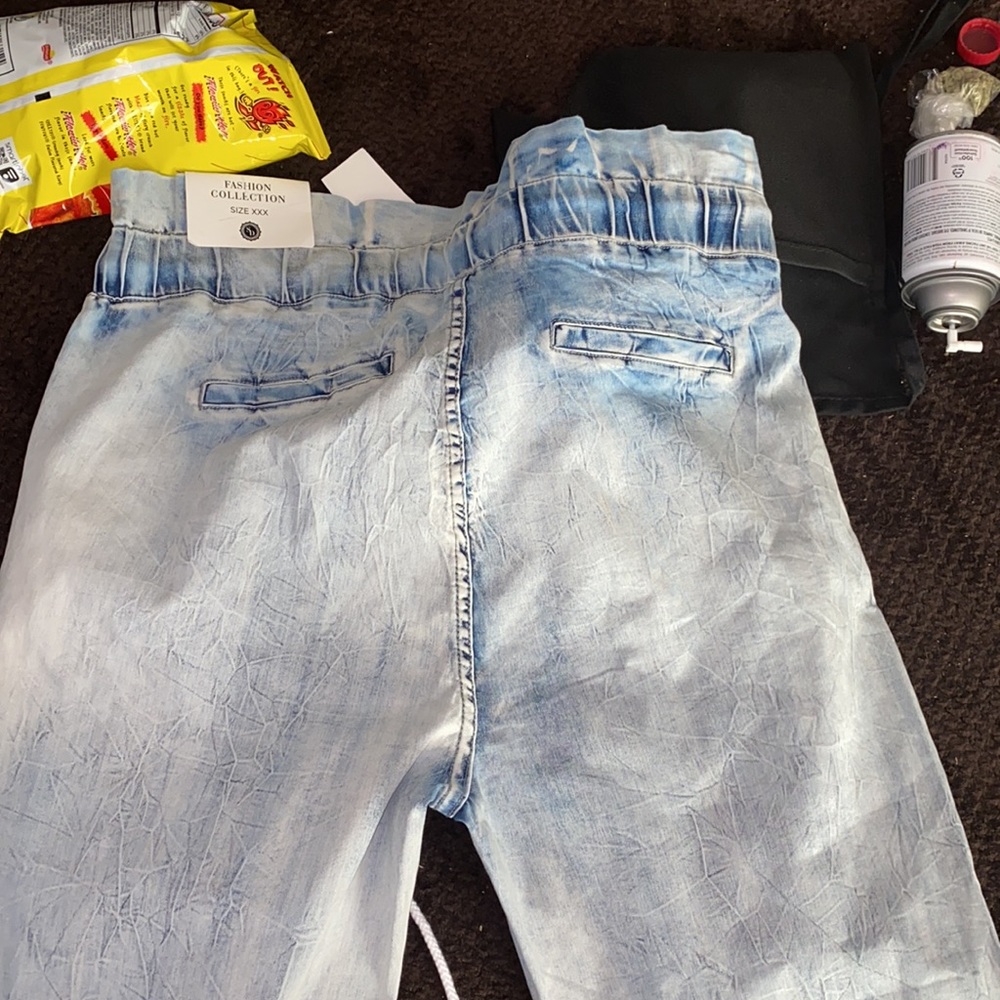 Joggers - Picture 3 of 4
